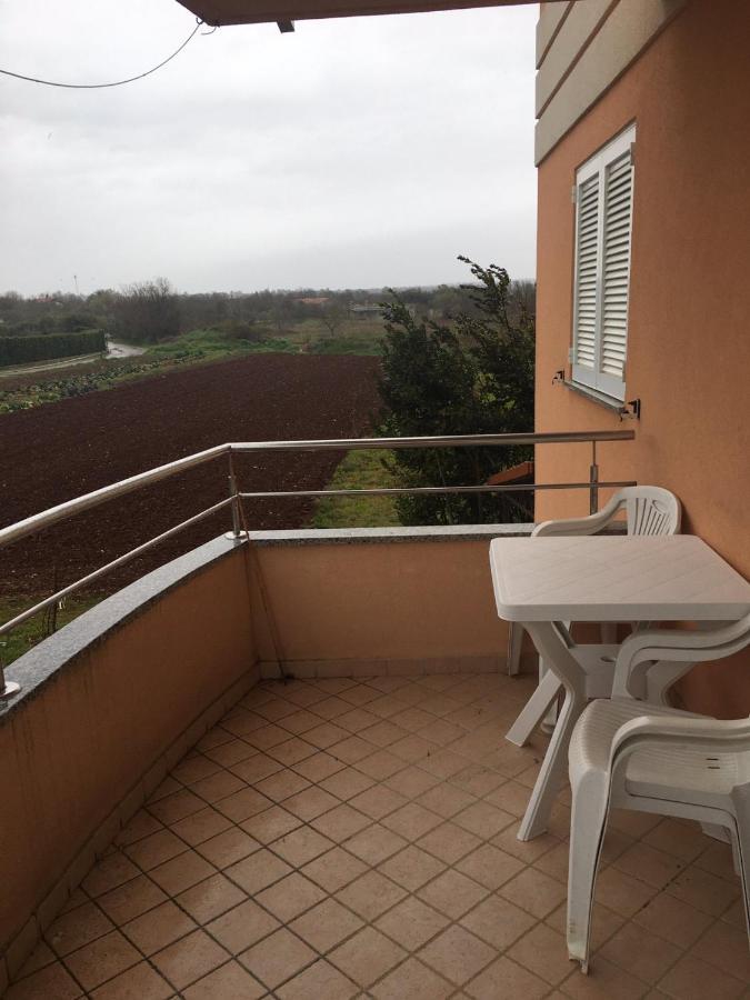 Apartman Valbandon Fažana Exterior foto