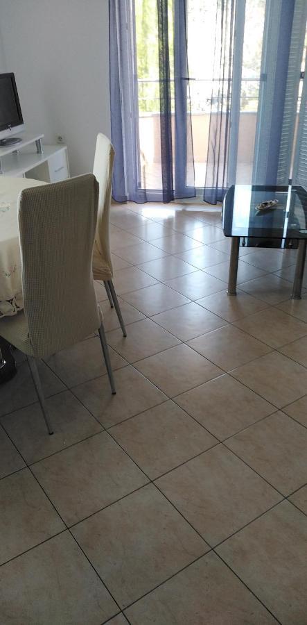 Apartman Valbandon Fažana Exterior foto