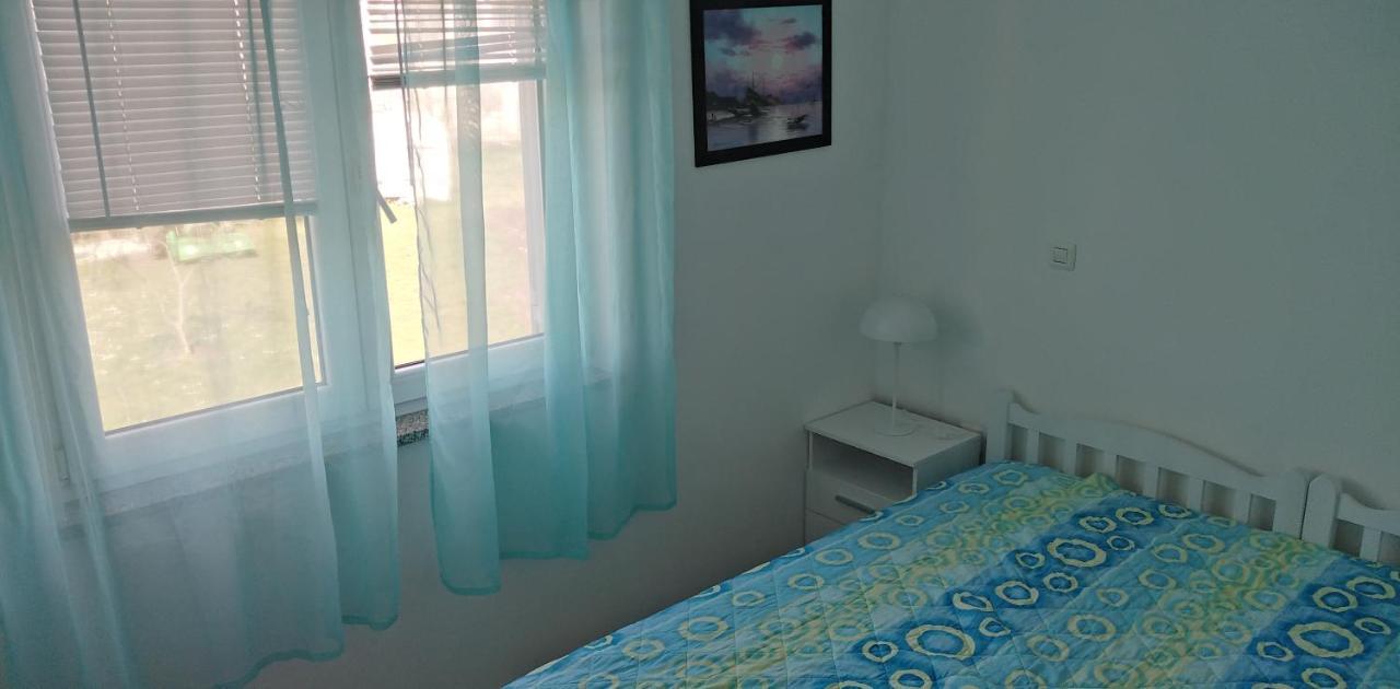 Apartman Valbandon Fažana Exterior foto