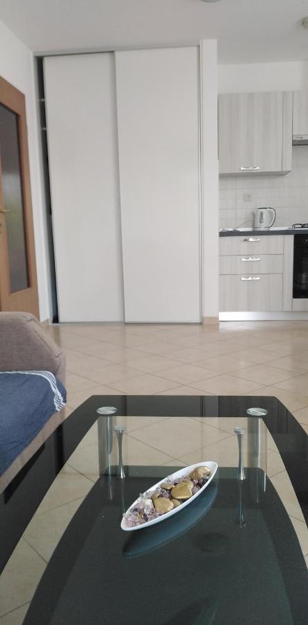 Apartman Valbandon Fažana Exterior foto